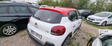 Citroen C3 III 2022 Citroen C3 122022r, 1.2 Benzyna. Uszkodzony przod. 1.2 Benzyna 80KM, zdjęcie 3