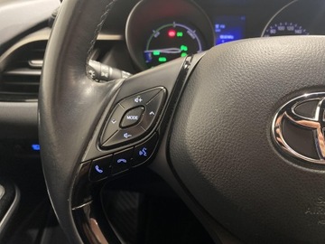 Toyota C-HR I Crossover 1.8 Hybrid 122KM 2018 Toyota C-HR 1.8 Hybrid Selection Toyota C-HR 1.8 S, zdjęcie 12
