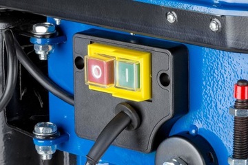 СВЕРЛИЛЬНЫЙ СТАНОК, СТОЛОННО-ФРЕЗЕРНЫЙ СТАНОК + ТИСКИ, РЕГУЛИРОВКА ВРАЩЕНИЯ МОЩНОСТИ