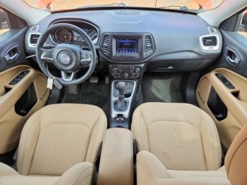 Jeep Compass II 2018 Jeep Compass Sport 2018 2.4 Benzyna 180KM, zdjęcie 8