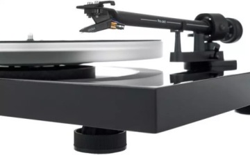 Pro-ject Debut III DC Esprit Piano + OM10