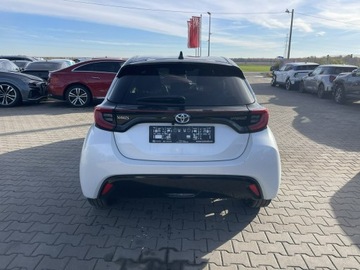 Toyota Yaris IV Hatchback 1.5 Hybrid Dynamic Force 116KM 2021 Toyota Yaris Hybryda Automat Klimatronik Kamera, zdjęcie 2