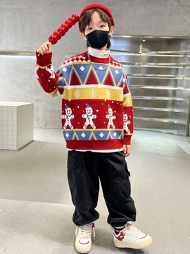 DZIECIĘCY SWETER ŚWIĄTECZNY CZERWONY BAŁWANKI ŚWIĄTECZNE WZORY ŚWIĘTA