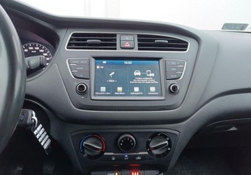 Hyundai i20 II Hatchback 5d Facelifting KAPPA 1.2 MPI 84KM 2019 Hyundai i20 1,2 84 km kamera wsteczna Salon PL 1.2 Benzyna 84KM, zdjęcie 9