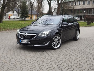 Opel Insignia I Country Tourer 2.0 CDTI Ecotec 170KM 2015 Opel Insignia Bardzo ladny Stan 4X4 Bezypadek Kamery czujniki PDC 2.0