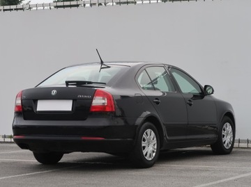 Skoda Octavia II Hatchback Facelifting 1.4 TSI 122KM 2012 Skoda Octavia 1.4 TSI, Salon Polska, Serwis ASO, zdjęcie 4