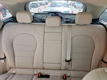 Mercedes GLC C254/X254 2022 Mercedes-Benz GLC 300 2022 2.0l 2.0 Benzyna 255KM, zdjęcie 10