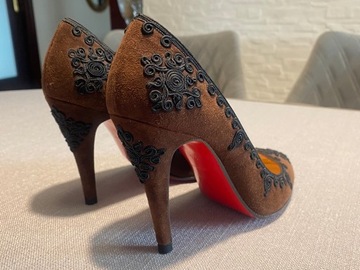 Szpilki Louboutin