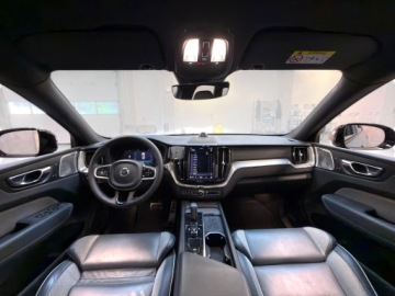 Volvo XC60 II 2022 Volvo XC 60 VOLVO XC60 B5 250KM AWD R-DESIGN AUT, zdjęcie 33