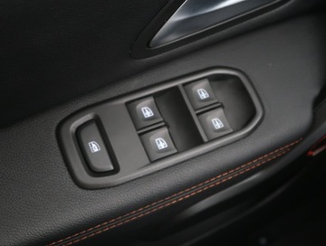 Dacia Duster II SUV Facelifting 1.3 TCe 150KM 2022 Dacia Duster 1.3 TCe, Salon Polska, 1. Właściciel, zdjęcie 17