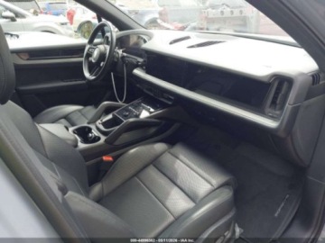 Porsche Cayenne III 2024 Porsche Cayenne 2024r., AWD, 3.0L, od ubezpieczalni 3.0 Benzyna 348KM, zdjęcie 8
