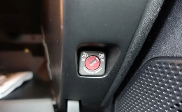 Peugeot 2008 I SUV 1.2 PureTech 82KM 2015 Peugeot 2008 1.2 82KM LEDY Klima Zero korozji Oryginalne szyby Stan BDB 1.2, zdjęcie 23