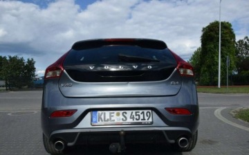 Volvo V40 II Cross Country 2.0 D4 DRIVE-E 190KM 2014 Volvo V40 2.0D R-Design Serwis 190KM Sprowadzony Oplacony 2.0 Diesel 190KM, zdjęcie 15