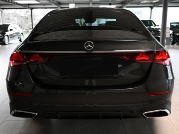Mercedes Klasa E W214 Sedan 2.0 220d 197KM 2025 E Klasa 220 d 4-Matic AMG 2.0 197KM 2025, zdjęcie 2