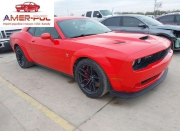 Dodge Challenger III 2019 Dodge Challenger RT Scat Pack Widebody 2019 6.4l 6.4 Benzyna 485KM