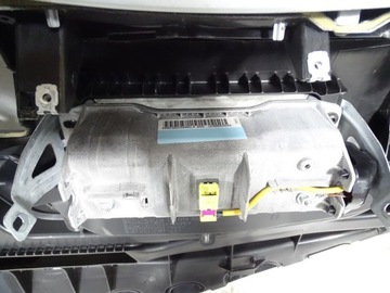 Решетки AIRBAG пассажира на приборной панели Skoda Octavia II 2 FL 2008-2013 EU