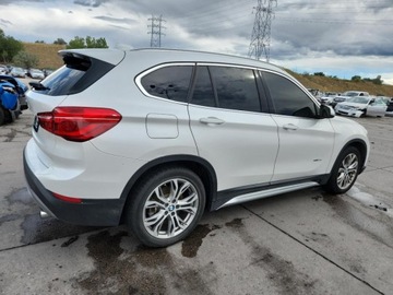 BMW X1 F48 2016 BMW X1 xDrive28i 2016 2.0l 2.0 Benzyna 228KM, zdjęcie 3