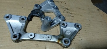YAMAHA TDM 850 4TX UCHWYT MOCOWANIE SILNIKA RAMY ŁAPY MOCOWANIA UCHWYTY