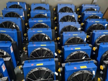 Охладитель гидравлического масла 140 л/мин, вентилятор переменного тока 230 В с термостатом