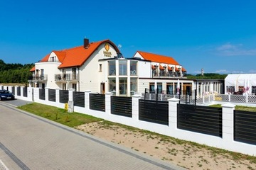 Рустовые, бетонные и дворовые заборы