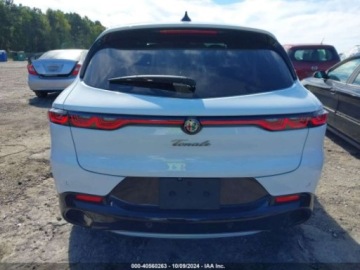 Alfa Romeo 2024 Alfa Romeo Tonale ti, 2024r., 4x4, 1.3L 1.3 Benzyna 180KM, zdjęcie 7