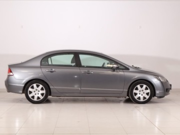 Honda Civic VIII Sedan 1.8 i-VTEC 140KM 2010 Honda Civic 1.8, Salon Polska, 1. Właściciel, zdjęcie 5