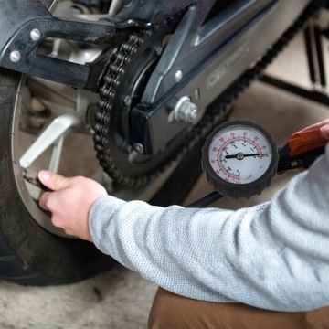 Манометр для измерения давления в шинах мотоциклов и велосипедов