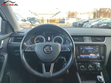 Skoda Octavia III Liftback Facelifting 1.4 TSI 150KM 2017 Skoda Octavia SALON POLSKA BEZWYPADKOWY Gwarancja Udok. przebieg Zamiana R, zdjęcie 7