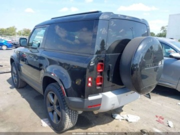 Land Rover Defender IV (L663) 2025 Land Rover Defender 90 P300 S 2025 2.0l 2.0 Benzyna 296KM, zdjęcie 2