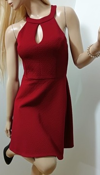NEW LOOK czerwona bordowa sukienka rozkloszowana dekolt odkryte ramiona S