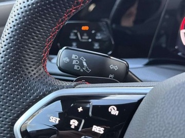 Volkswagen Golf VIII GTI 2.0 TSI 245KM 2022 Volkswagen Golf GTI Matrix Harman ACC DCC FV23 2.0 Benzyna 245KM, zdjęcie 18