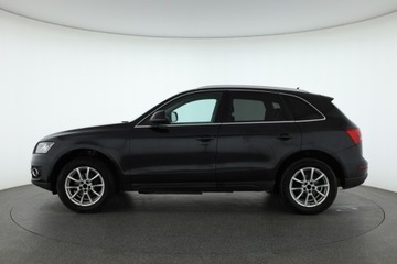 Audi Q5 I SUV 2.0 TDI 170KM 2010 Audi Q5 2.0 TDI, 167 KM, 4X4, Automat, Skóra, zdjęcie 2