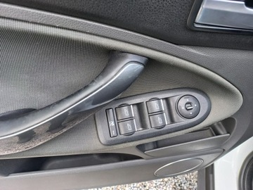 Ford Kuga I 2009 FORD KUGA II (DM2) 2.0 TDCi 136 KM ZADBANY, zdjęcie 10