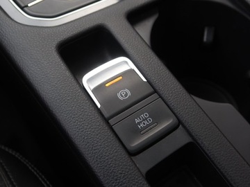 Volkswagen Passat B8 Variant 2.0 TSI BlueMotion Technology 220KM 2017 VW Passat 2.0 TSI, Salon Polska, Automat, Skóra, zdjęcie 17