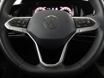 Volkswagen Golf VIII Hatchback Facelifting 1.5 TSI 116KM 2024 Volkswagen Golf carplay, full led, niski przebieg,, zdjęcie 20