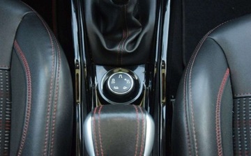 Peugeot 2008 I SUV Facelifting 1.2 PureTech 110KM 2016 Peugeot 2008 1.2B GT Navi Kamera Oryginal Lakier 2016r Sprowadzony Gwaranc, zdjęcie 26