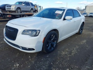 Chrysler 300C II 2023 Chrysler 300 2023 CHRYSLER 300 300S 3.6 Benzyna 300KM, zdjęcie 1