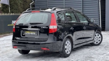 Hyundai i30 I CW Facelifting 1.4 DOHC 109KM 2011 Hyundai i30 100 Bezwypadkowy, 4 el. szyby, grzane fotele GWARANCJA, zdjęcie 4