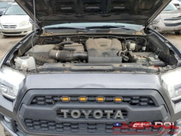 Toyota Tacoma II 2016 Toyota Tacoma _DOUBLE CAB_3.5 L_4x4_2016r 3.5 Benzyna 278KM, zdjęcie 10