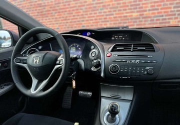 Honda Civic VIII 2006 Honda Civic automat alu klima Super stan Gwarancja w cenie Warszawa VKFK, zdjęcie 5