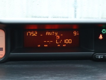 Citroen C3 Picasso 1.4 95KM 2014 Citroen C3 Picasso 1.4 i, Salon Polska, zdjęcie 11