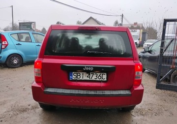Jeep Patriot 2009 Jeep Patriot 2009r, 2.0 Benzyna. AUTOMAT. Lekko uszkodzony lewy bok. Jezd, zdjęcie 16