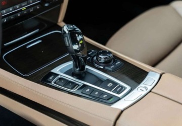 BMW Seria 7 F01 Sedan Facelifting 740d 313KM 2013 BMW Seria 7 BMW Seria 7 740d xDrive 3.0 Diesel 313KM, zdjęcie 8