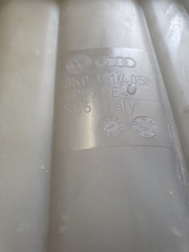 AUDI A4 B8 A5 NÁDOBKA VYROVNÁVACÍ 8K0121405M