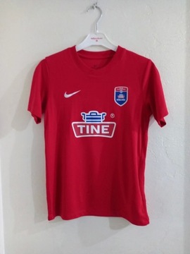 Czerwona koszulka Nike
