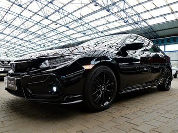 Honda Civic X Hatchback 5d Facelifting 1,5 VTEC TURBO 182KM 2020 Honda Civic AUTOMAT+EL.DACH Kraj 1wł BEZWYPAD, zdjęcie 8