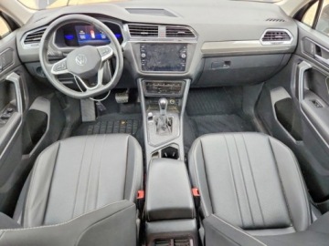 Volkswagen Tiguan II 2022 Volkswagen Tiguan 2022r., SE, 2.0L, od ubezpieczalni 2.0 Benzyna 187KM, zdjęcie 7