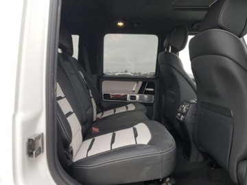 Mercedes Klasa G W465 2024 Mercedes-Benz Klasa G 2024r., G 63 AMG, od ubezpieczalni 4.0 Benzyna 577KM, zdjęcie 9