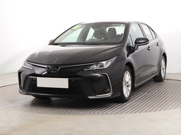 Toyota Corolla XII Sedan 1.6 Valvematic Dual VVT-i 132KM 2019 Toyota Corolla 1.6 Valvematic, Salon Polska, GAZ, zdjęcie 1
