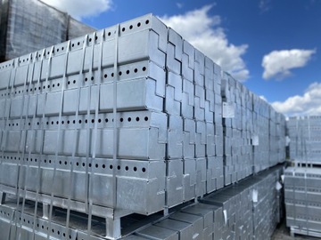 Внутренняя угловая опалубка 15х15х90см.